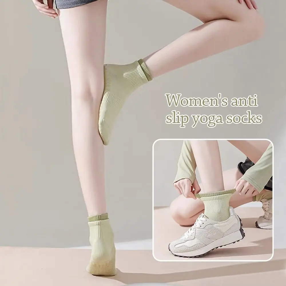 

Casual Cotton Pilates Socks Elastic Breathable Yoga Socks Harajuku Street Sweat-absorbing Mid Tube Socks
