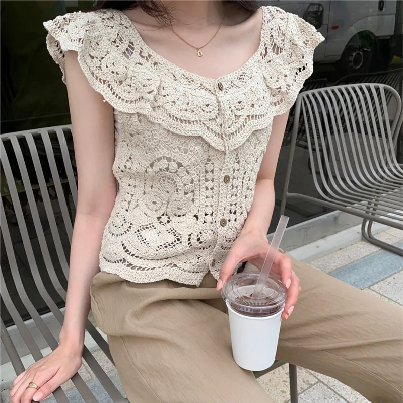 Floral Hollow Out Sleeveless Button Up Lace Blouse Women Summer Fashion Ladies Cute Back To The Basics Tops Female Dropshipping