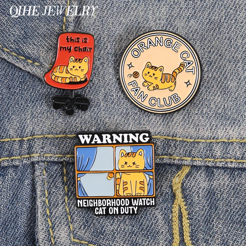 Orange Cat Fan Club Enamel Pins Warning Neighborhood Watch Cat On Duty Brooch Clothes Lapel Badges Jewelry Gift for Kids Friends