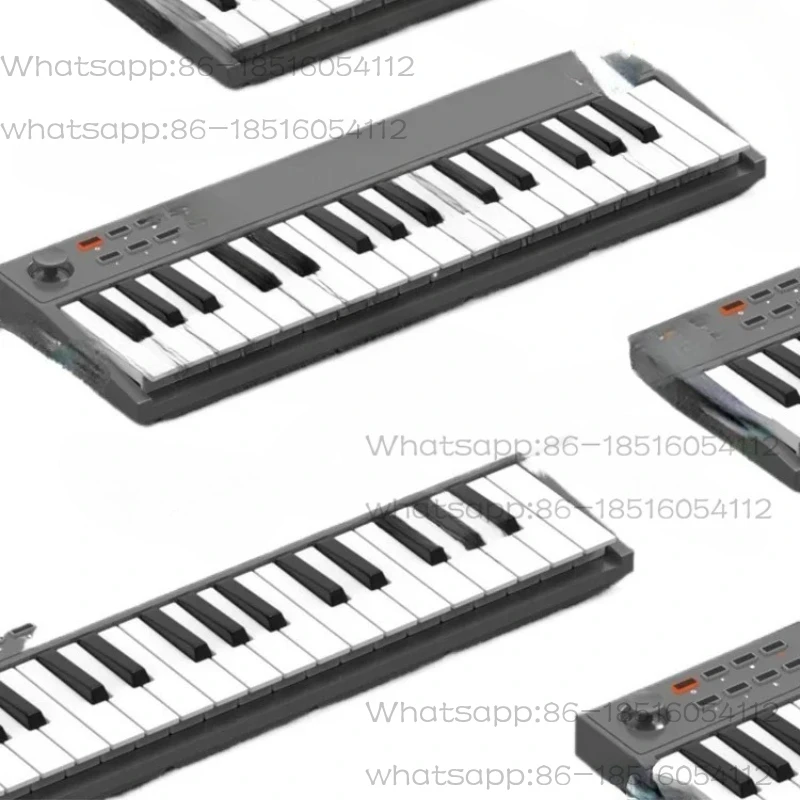 Tiny 32-Key Portable Mini Mini Golf Mat Audio Controller Composer MIDI Keyboard