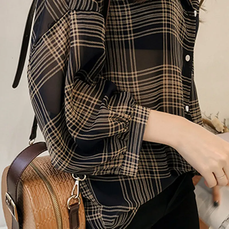 Damen Neues Schickes Loses Karohemd Herbstmantel Weibliches Langarm-Oberteil im Hongkong-Stil Lässiges Koreanisches Polohemd für Frauen 2026 – Detail 6