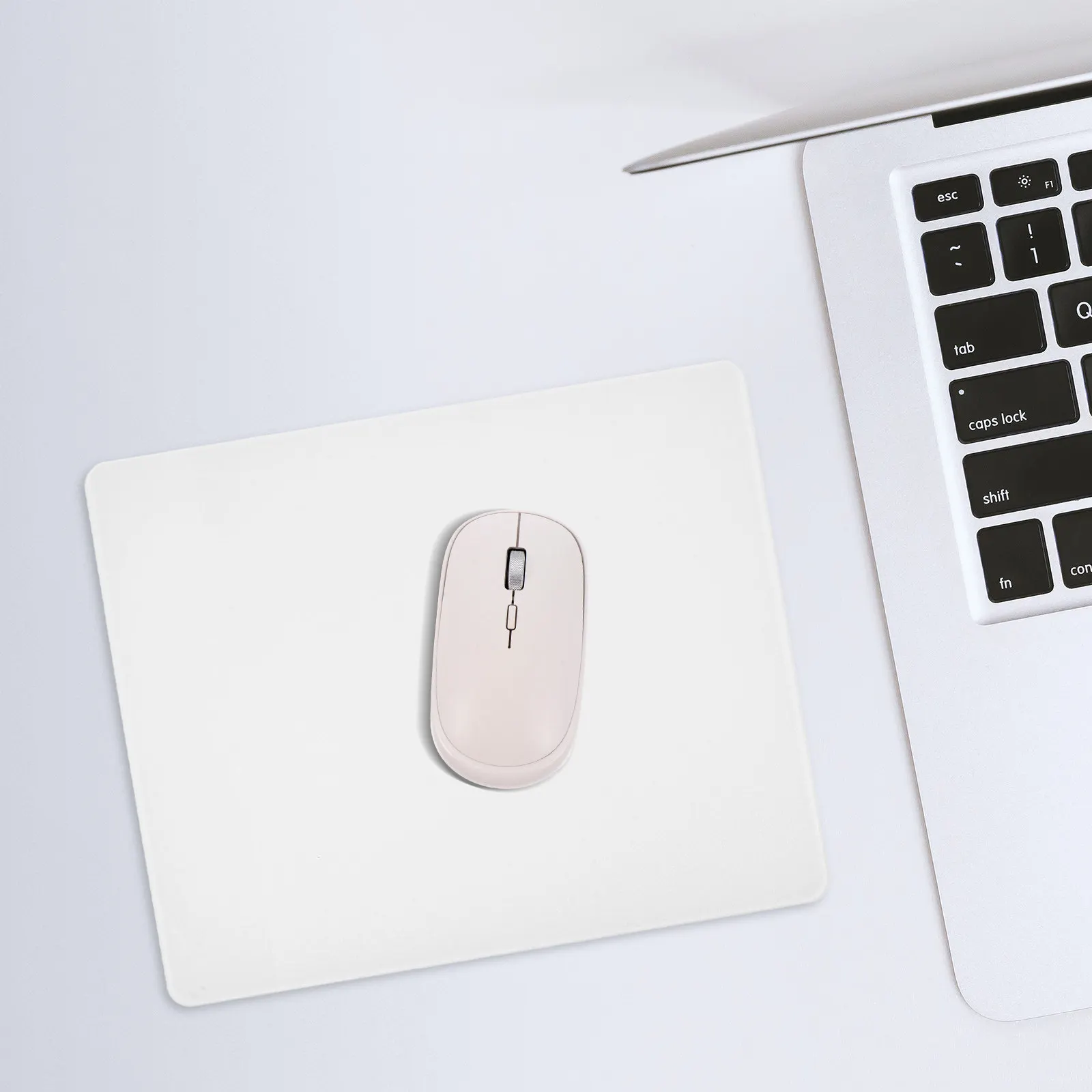 mouse-pad-de-acrilico-com-superficie-lisa-base-antiderrapante-estrutura-profissional-mousepad-para-mesa-completa-mousepad-para-jogos-minimalista-e-atraente