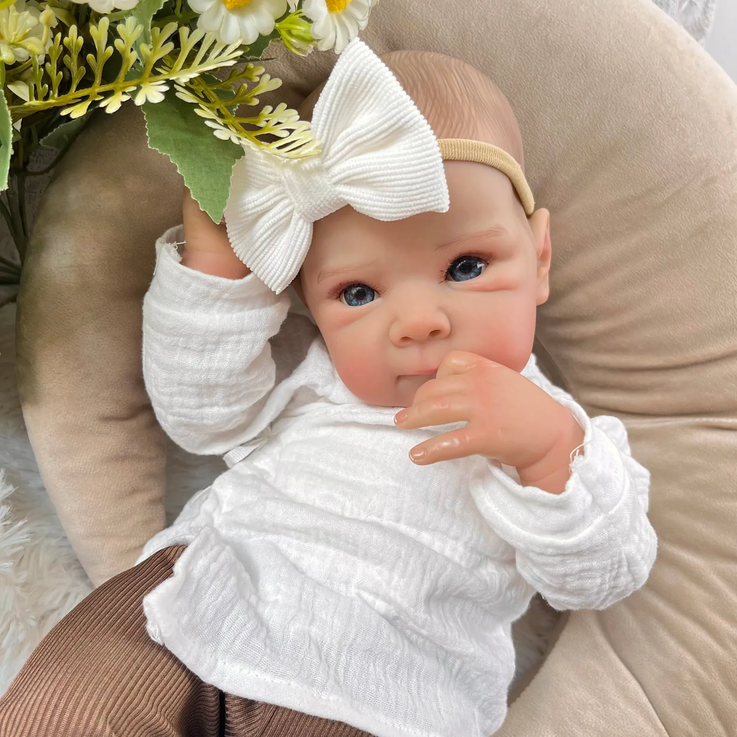 BZDOLL 18-calowa lalka Reborn, 45 cm, realistyczna, skóra 3D, materiałowy korpus, urocza lalka modowa, prezent urodzinowy dla dzieci