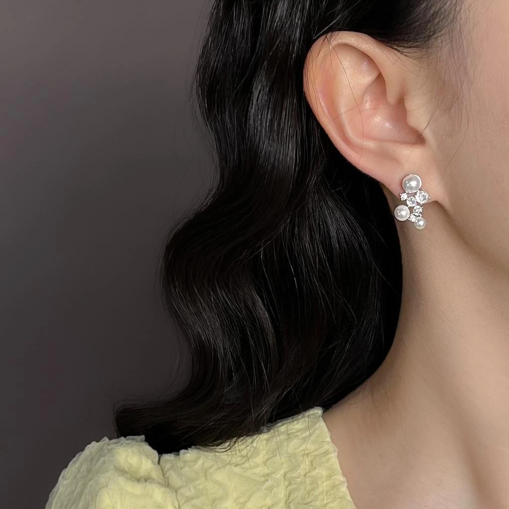 Multi Imitation Pearl Cubic Zirconia Stud Earrings Silver Color Sparkling Cluster Earrings for Women Elegant Wedding Jewelry