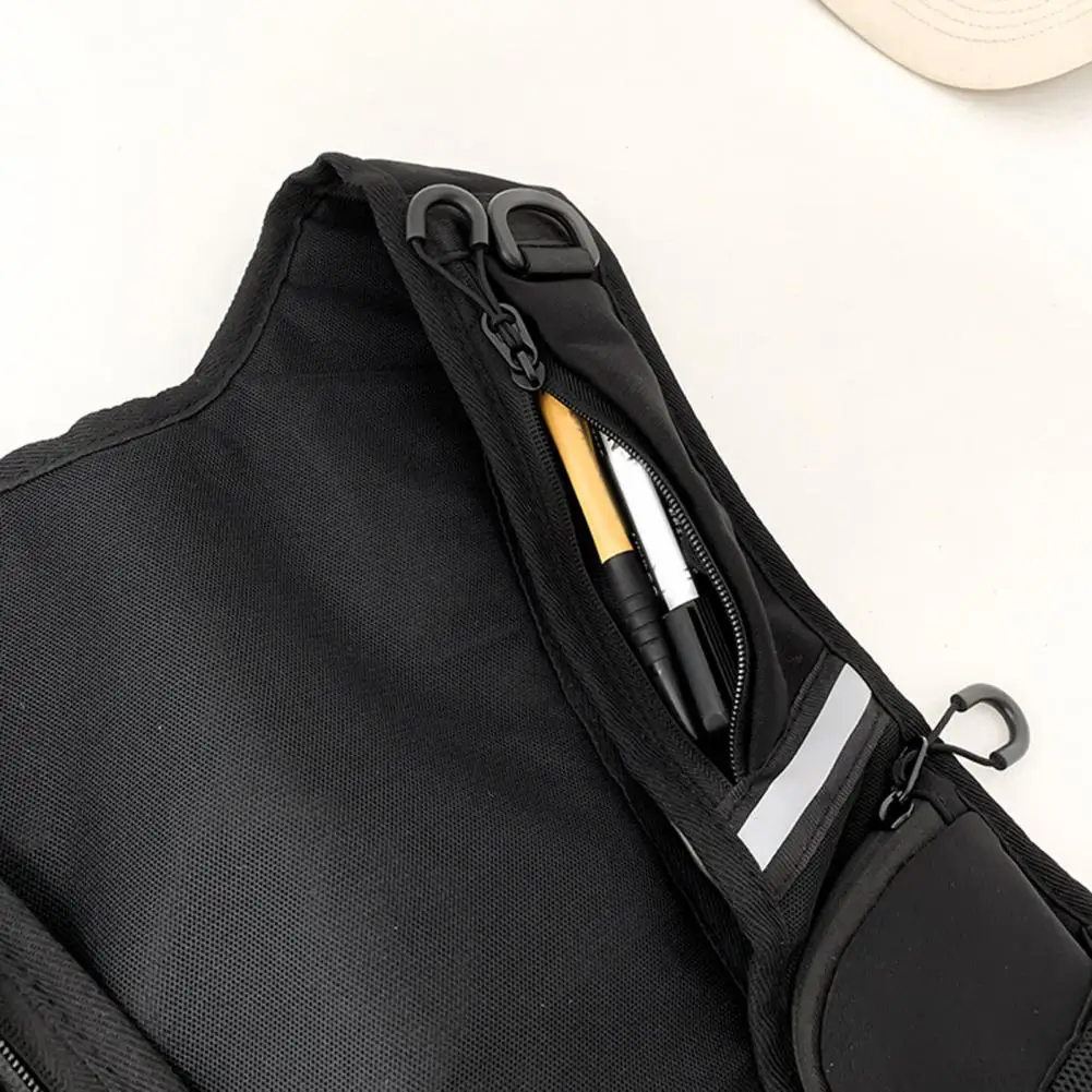 Street Culture Inspired Bag Men's Chest Bag Multi-pocket Waterproof Outdoor Travel Pack Adjustable Running Hydration Vest