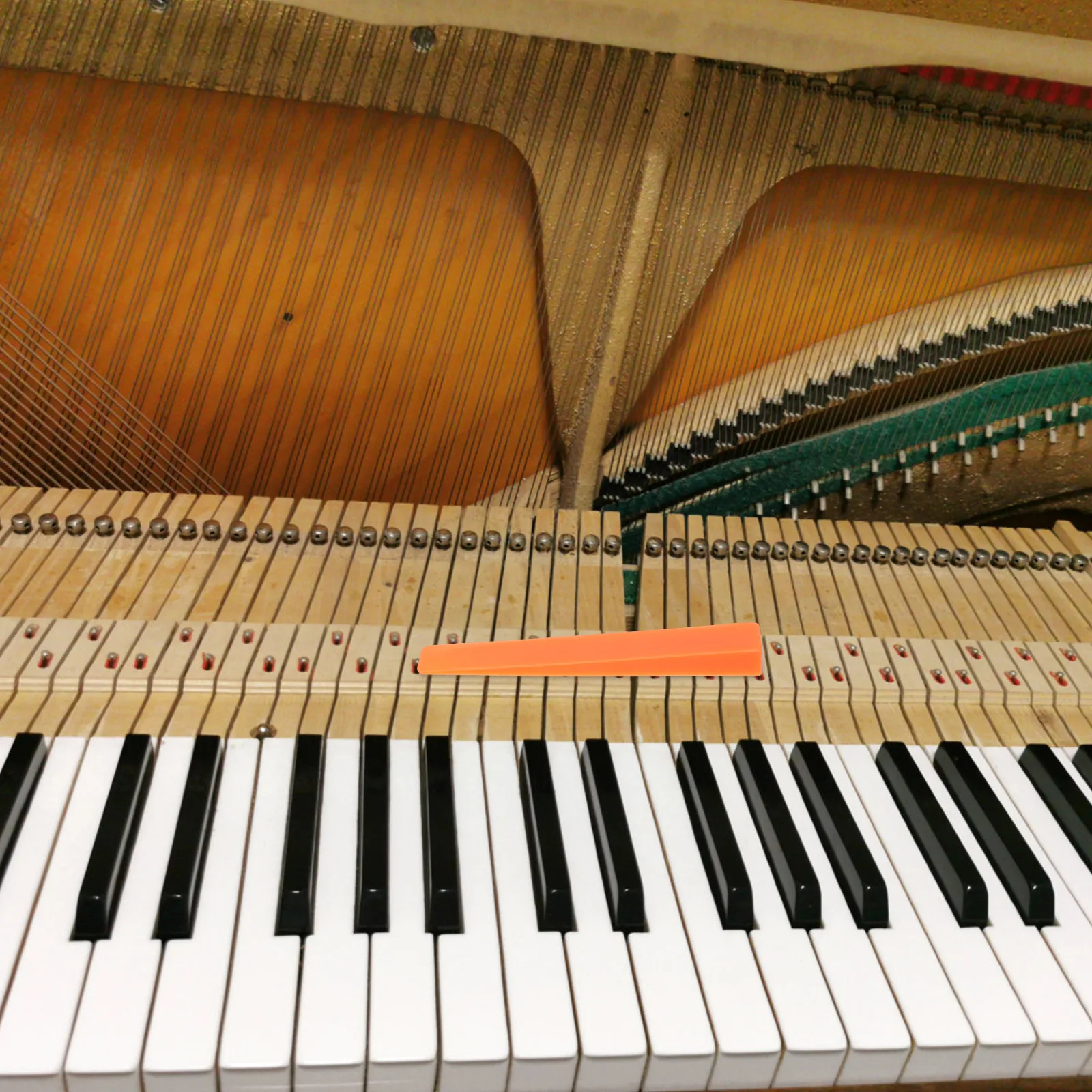 

2Pcs Piano Rubber Wedge Tuning Mutes Piano Accessories Musical Instrument Supplies Tuning Tool Musical Instrument Accessories