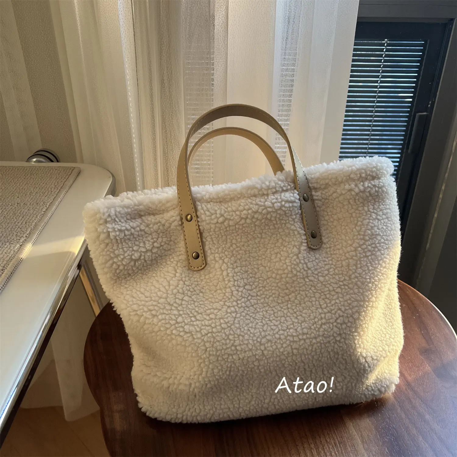 Sherpa Fleece Women's Bag Vintage Rectangle Large Capacity Winter Plush Handbag Simple Versatile Daily Shopping Work Tote Bag