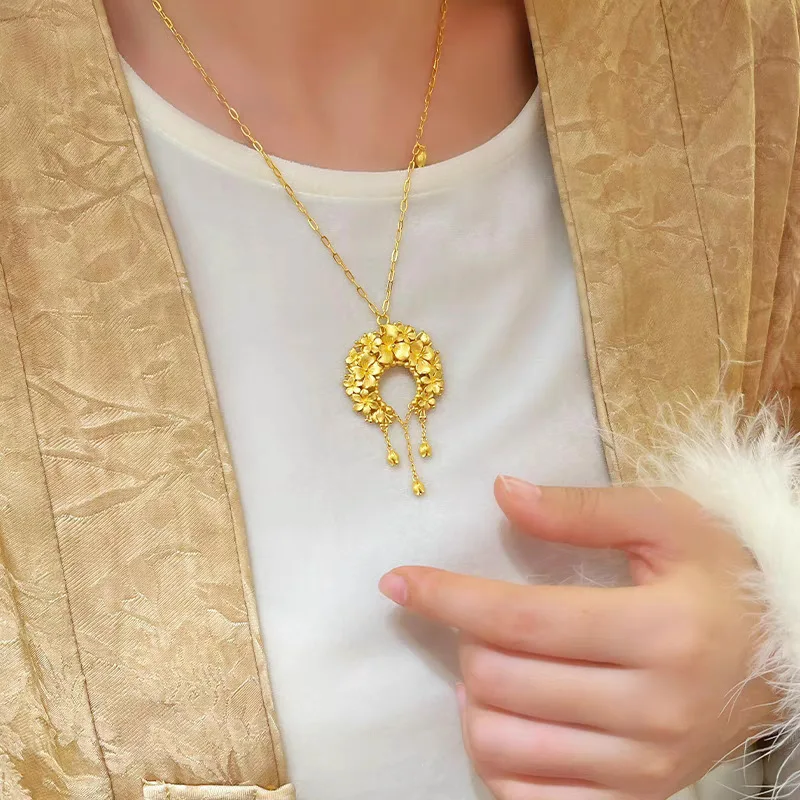 

Women's 24K Gold AU999 Splendid Hydrangea Set | Ancient-chiseled flowers with gemstone inlay, elegant for cheongsam