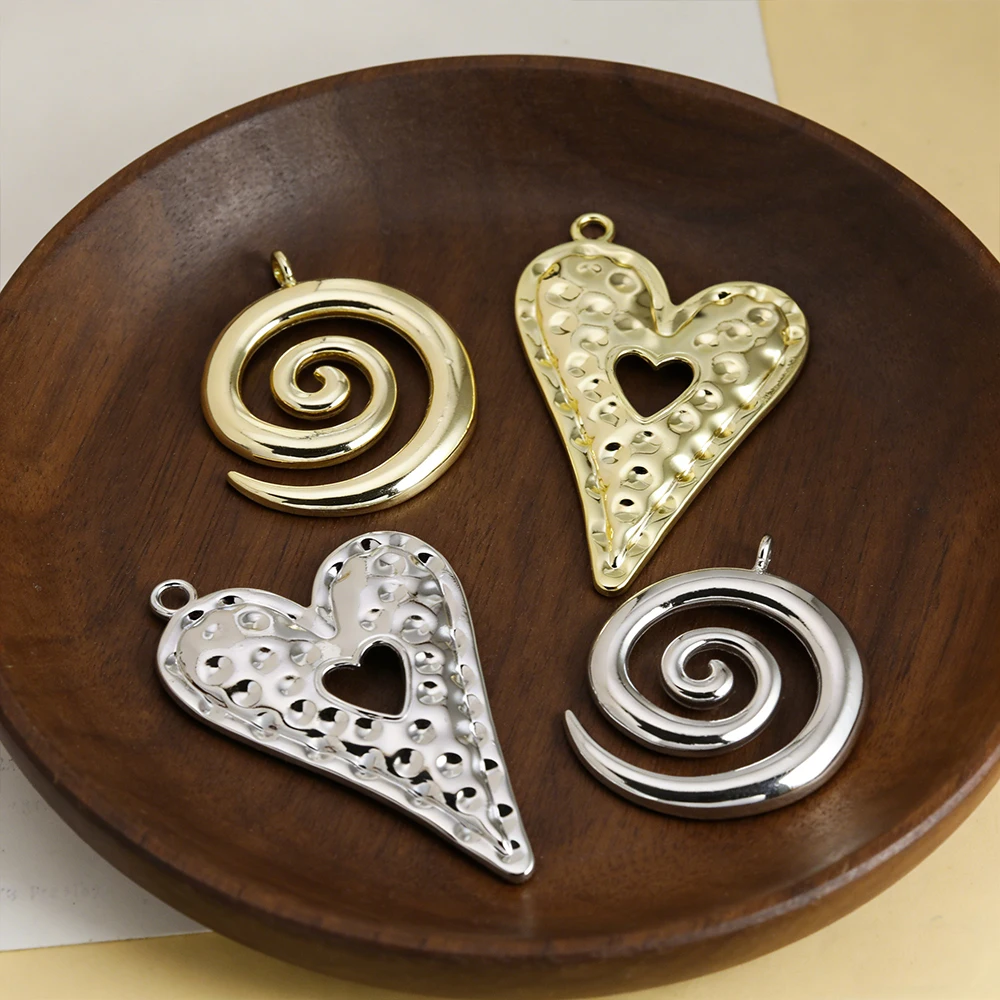 

Cordial Design Hand Made/Flower Shape/Alloy Pendant/DIY Jewelry Findings & Components/Bag Charm/DIY Pendant Making #196363