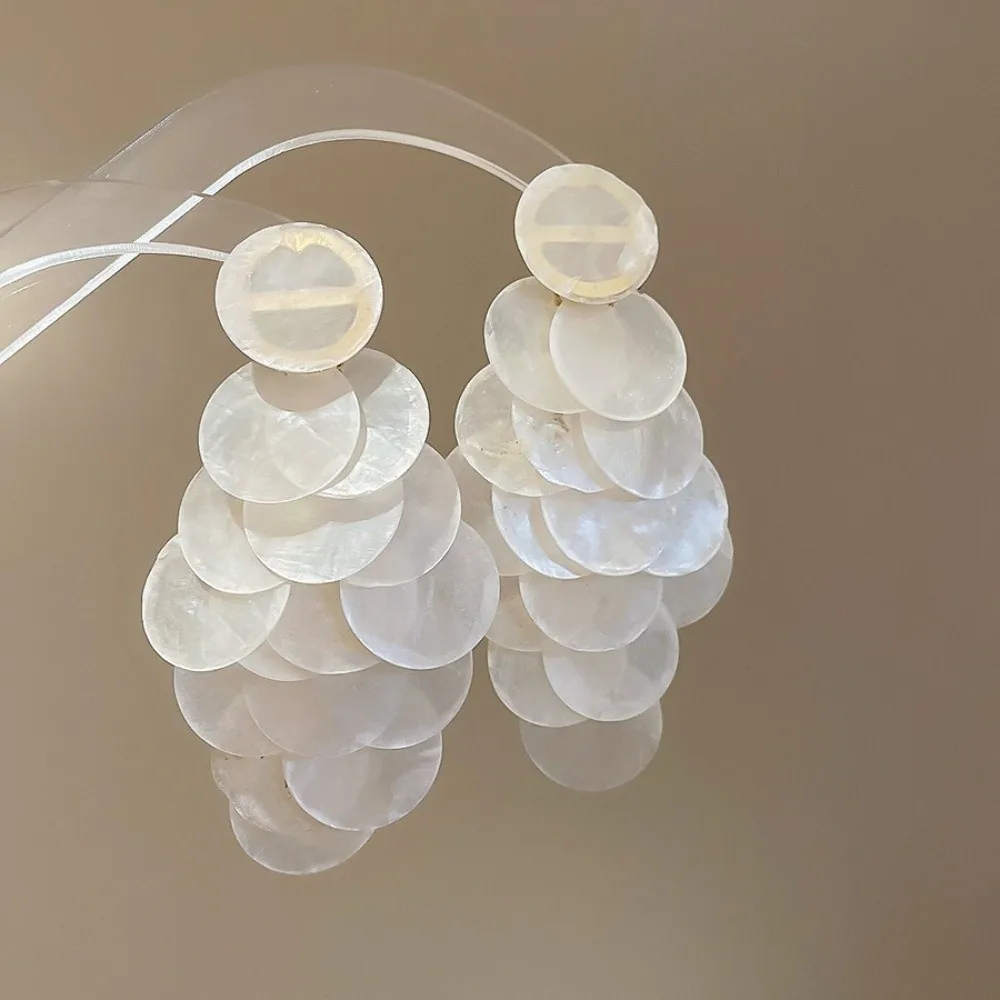 Round Shell Shell Tassel Earrings Beach Style Transparent Vintage Exaggerated Shell Disc Earrings Drop Earrings