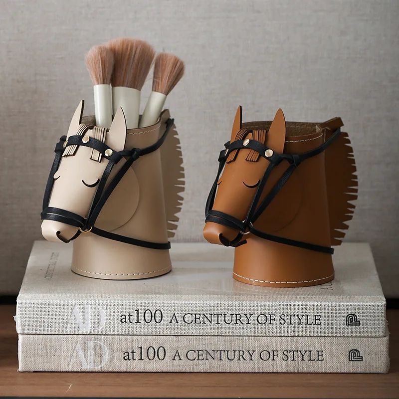 Nordic Leather Horse Head Storage Box Ornaments Living Room Study Bedroom Makeup Brush Jewelry Pen Holder Storage Decoration