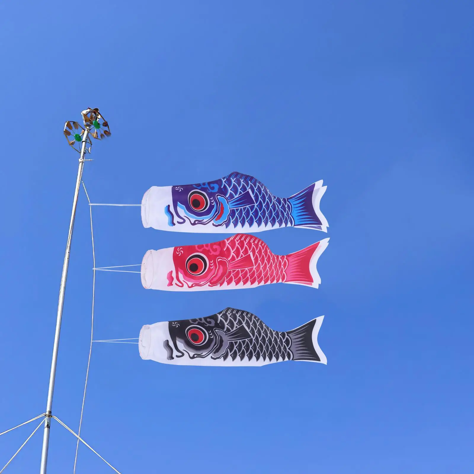 

5pcs Carp Shape Flags Japanese Style Carp Shape Flags Koinobori Fish Flag Hanging Fish Flag Kite Home restaurant festival Decor