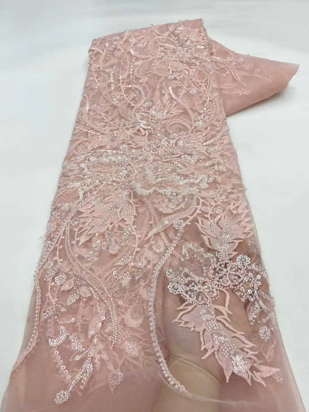 

Лидер продаж, африканская тюлевая кружевная ткань 2026, высокое качество, нигерийская кружевная ткань с вышивкой бисером для шитья женских свадебных платьев