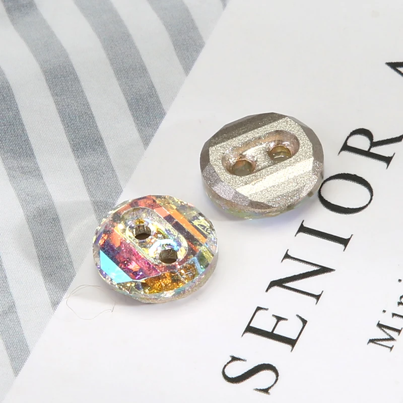 10 Stück Kristall-Diamant-Glasknöpfe für Damen, Kleidung, Hemden, Dekoration, zwei Löcher, Kleiderknöpfe, 10 mm – Detail 7