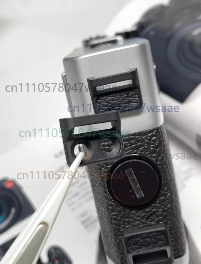 1pcs-metal-brass-with-black-lacquer-finish-strap-lugs-replacement-for-leica-m5-camera