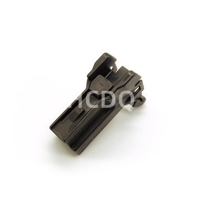 

10 PCS Original and genuine 7123-4310-30 Sautomobile connector plug housing supplied from stock