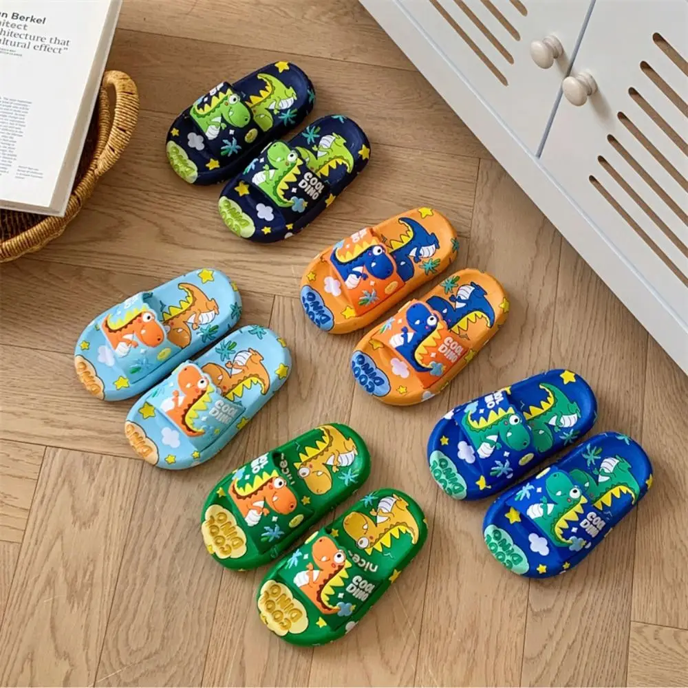 Pantofole da dinosauro simpatico cartone animato antiscivolo EVA Pantofole per animali da cartone animato Piattaforma tinta unita Sandali da bagno per bambini Spiaggia