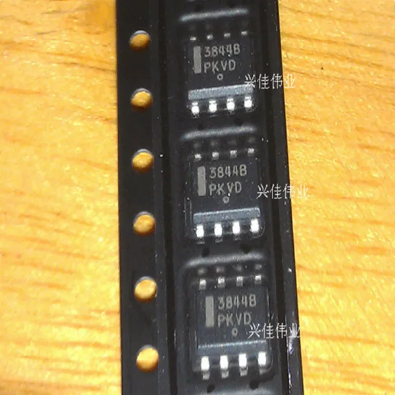 Newly imported genuine UC3844BD1R2G 3844B patch SOP-8 switch power chip IC