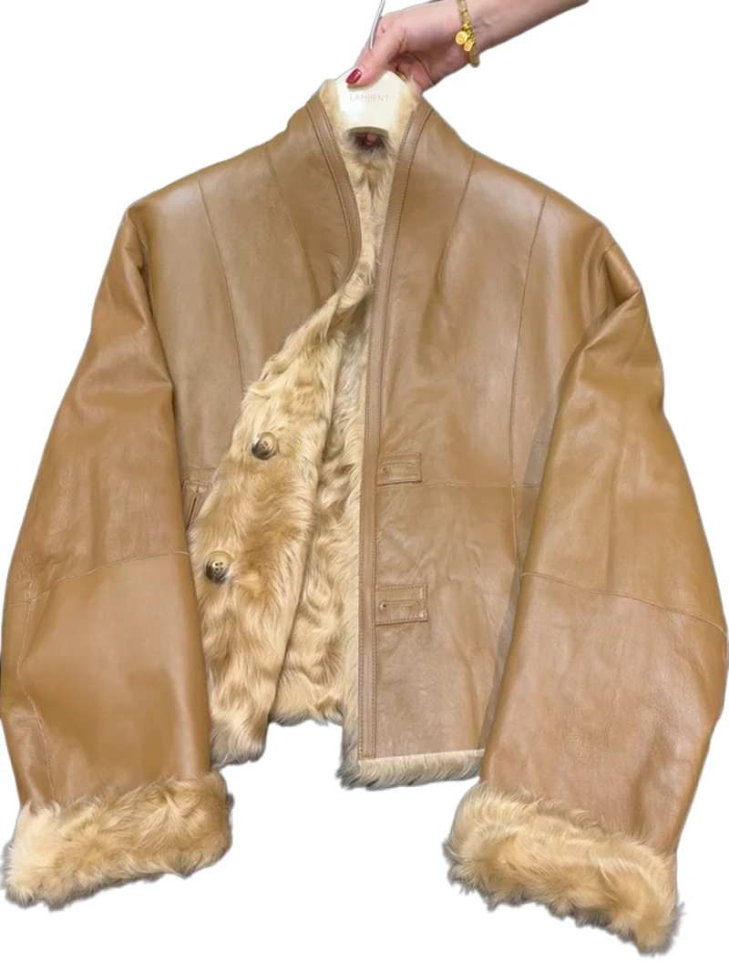 Short leather jacket for women 2025 autumn and winter new style, high-end winter thickened fur integrated eco-friendly fur