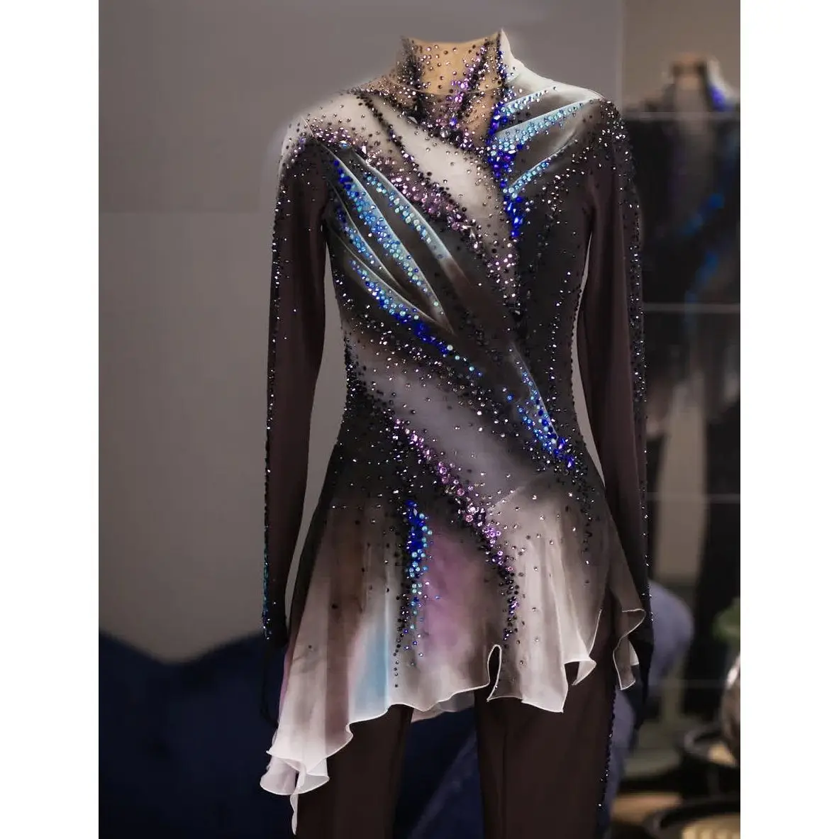 Figure Skating Ballet Leotard Tutu Sleeveless Shiny Rhinestone Lyrical Dance Dress Gymnastics Stage Performance Costume