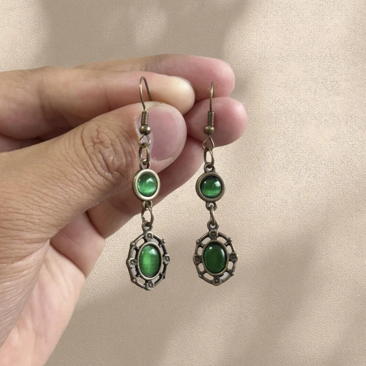 Gossip green stone earrings, Bohemian jewelry, Vintage, Victorian, green Cameo, bronze, ethnic style, gift, ear hook For Women