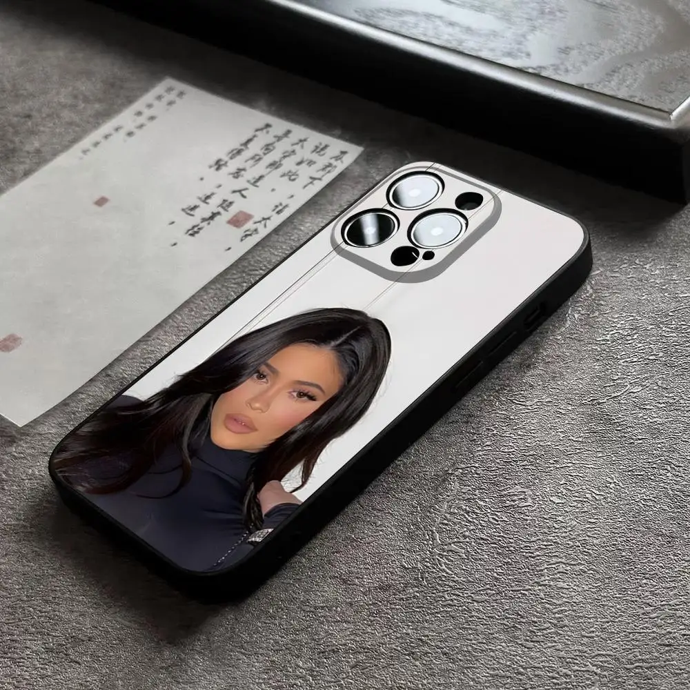 Kylie Jenner Sex Wearing Phone Case For 14 Pro Max For Apple Iphone 16 15 Po Max 12 Mini 11 13 Pro Xr X Xs 8 7 Plus Back Cover