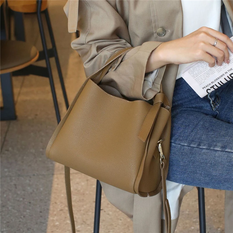 Sacs fourre-tout HIFASHION en  - Structured Handbag Work avis et prix