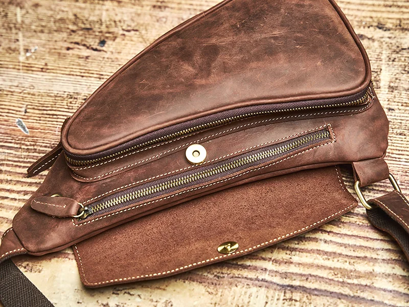 NUPUGOO – Echte Leder-Vintage-Brusttasche für Herren, als Umhängetasche oder Schultertasche tragbar, hochwertiges Leder, multifunktionaler Reißverschluss für 9,7-Zoll-Geräte. – Detail 5