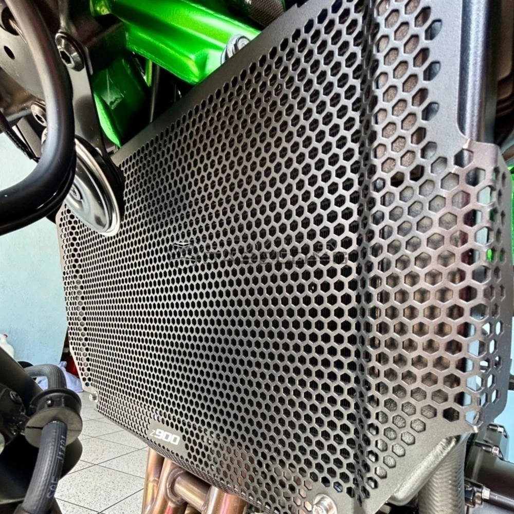 For Kawasaki Z900 Z 900 2017 - 2024 2023 2022 2021 Motorcycle Radiator Guard Grille Cover Protector Grill 2025-2026 Z900SE