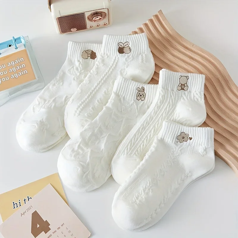 

10 Pairs of White Cartoon Pattern Socks with Cute Animal Print Design, Suitable for Outdoor Wear All Year Round