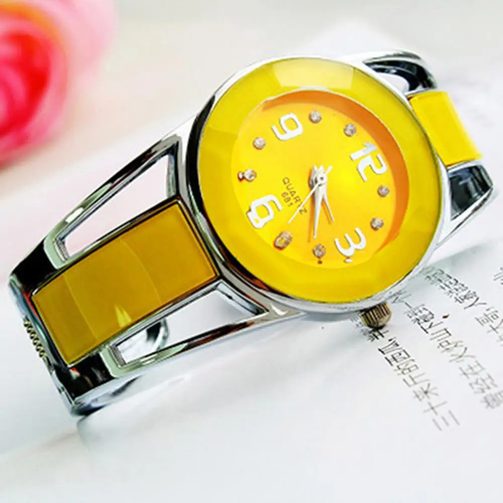 Hot Sales Women Fashion Opening End Quartz Analog Round Case Bracelet Bangle Wrist Watch