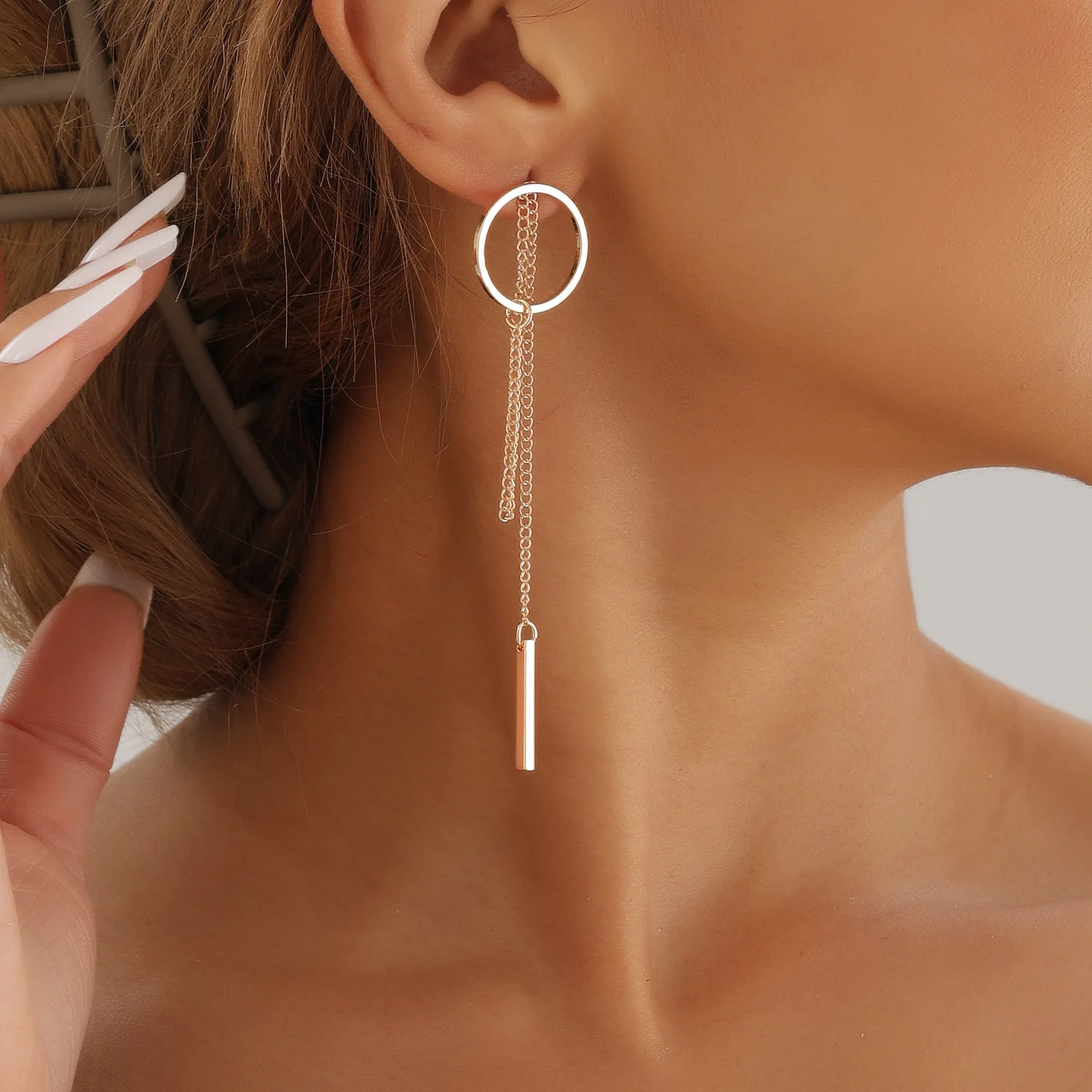 klorean Style Popular Design Long Earrings Hollow Circle Metal Black Round Pendants Geometric Tassel Hanging Earring