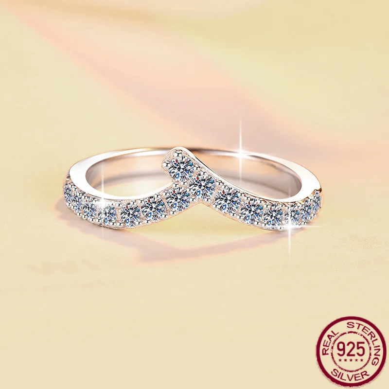 

New fashion moissanite ring, flip flops, V-shaped diamond ring, 925 sterling silver moissanite diamond wedding jewelry