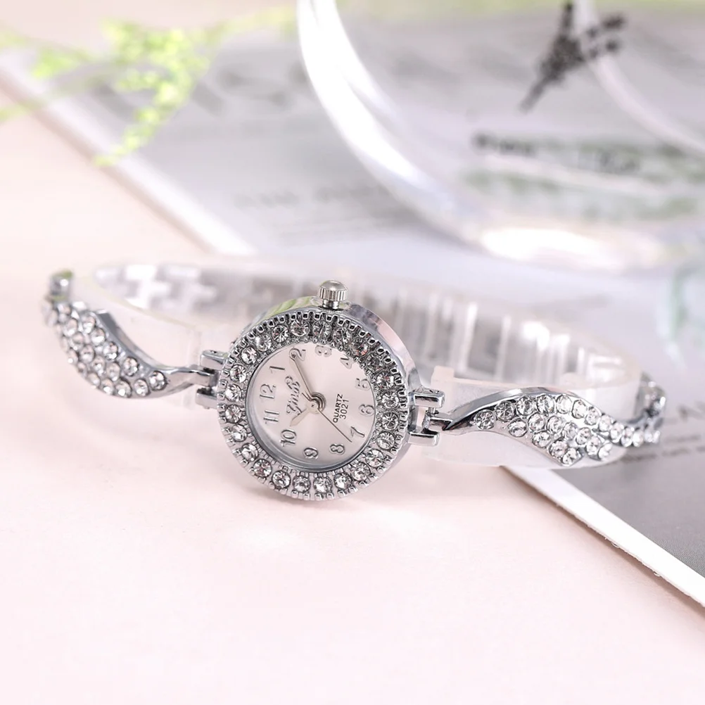 

1pc Wing Bangle Bracelet Watch Silver Quartz Wristwatch For Women Fashion Party Bangle Watch Daily Wear Gift