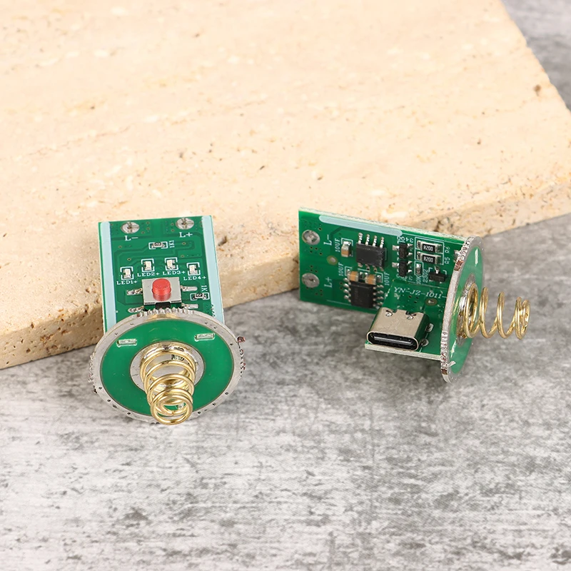 Печатная плата переключателя деталей фонарика 3,7 В Type-C Порт зарядки Micro USB Светодиодная плата управления с защитой от заряда