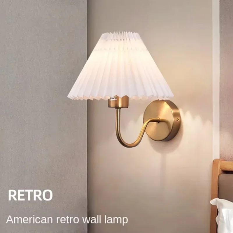 

Nordic Retro Wall lamp Fan-shaped Pleated Creative Wall lamp Living Room Dining Room Bedroom Bedside Home Decoration Lamp