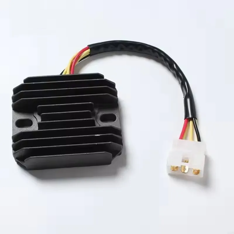 

For GSXR600 GSXR750 GSXR1000 M68B Motorcycle Accessory Regulator Rectifier 32800-33E00 32800-33E10 Regulator
