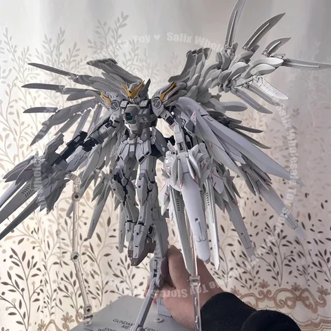 I lager Daban 8827 MG 1/100 Snövit Prelude Fix Modellbyggsats Rabatterade Vingar Monteringsfigurer Anpassade 10 best sales Gundam MG modellbyggsats - №2