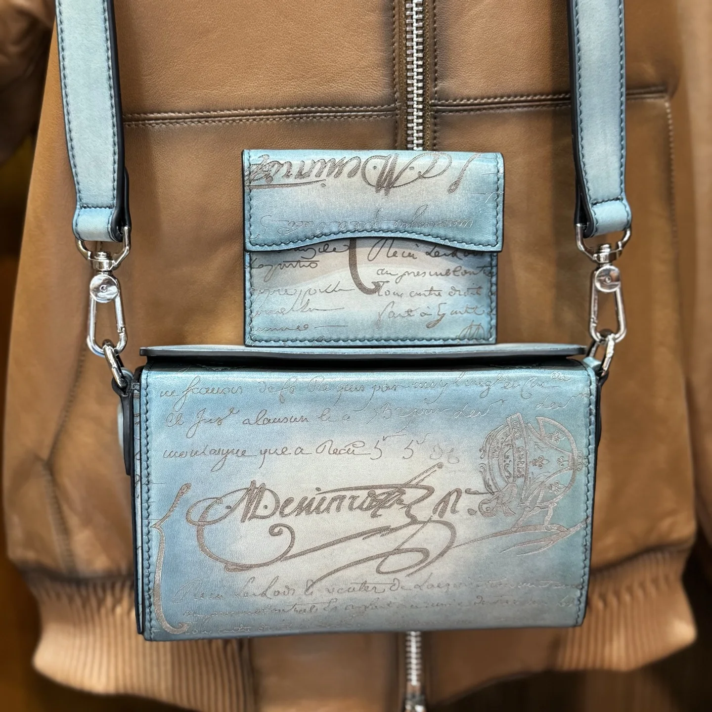 DIMY 2026 New Retro Genuine Leather Men's One Shoulder Cross Shoulder Casual Backpack Leather Handmade Brushed Postman Bag