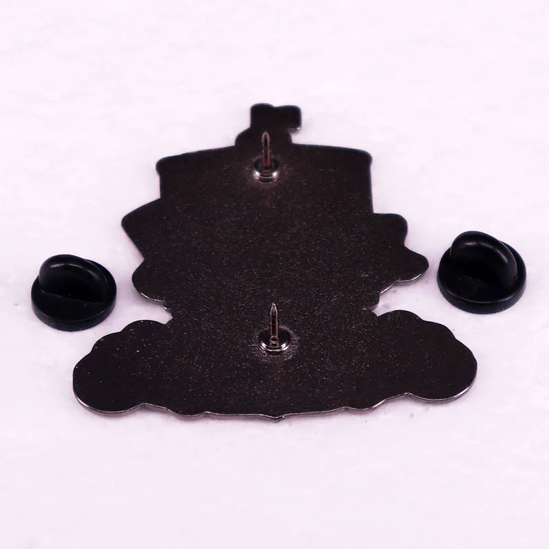 One Piece Anime Luffy Pirate Ship Enamel Lapel Pin Brooch Iron Badge Fashion Accessory for Clothes Backpacks Jewelry