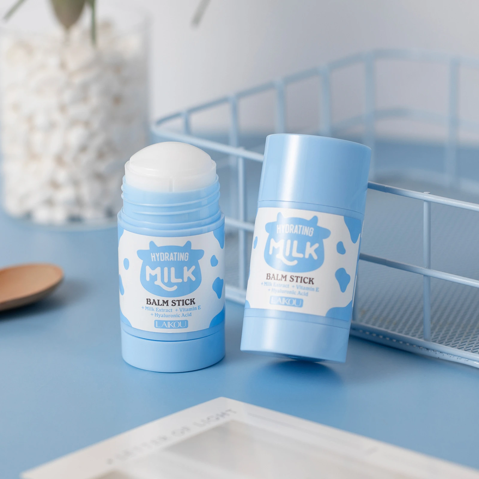 

LAIKOU Milk Skin Balm 40g Moisturizing Stick for Face, Hydrating Nourishing Solid Lotion, Dry Skin Care for Women Fast Absorbing