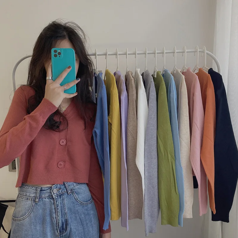 Women's Fall Winter Outer Solid Color Cardigan Long-sleeved Short Knitted Tops Ladies Button V-neck Pullover Sweater 2025