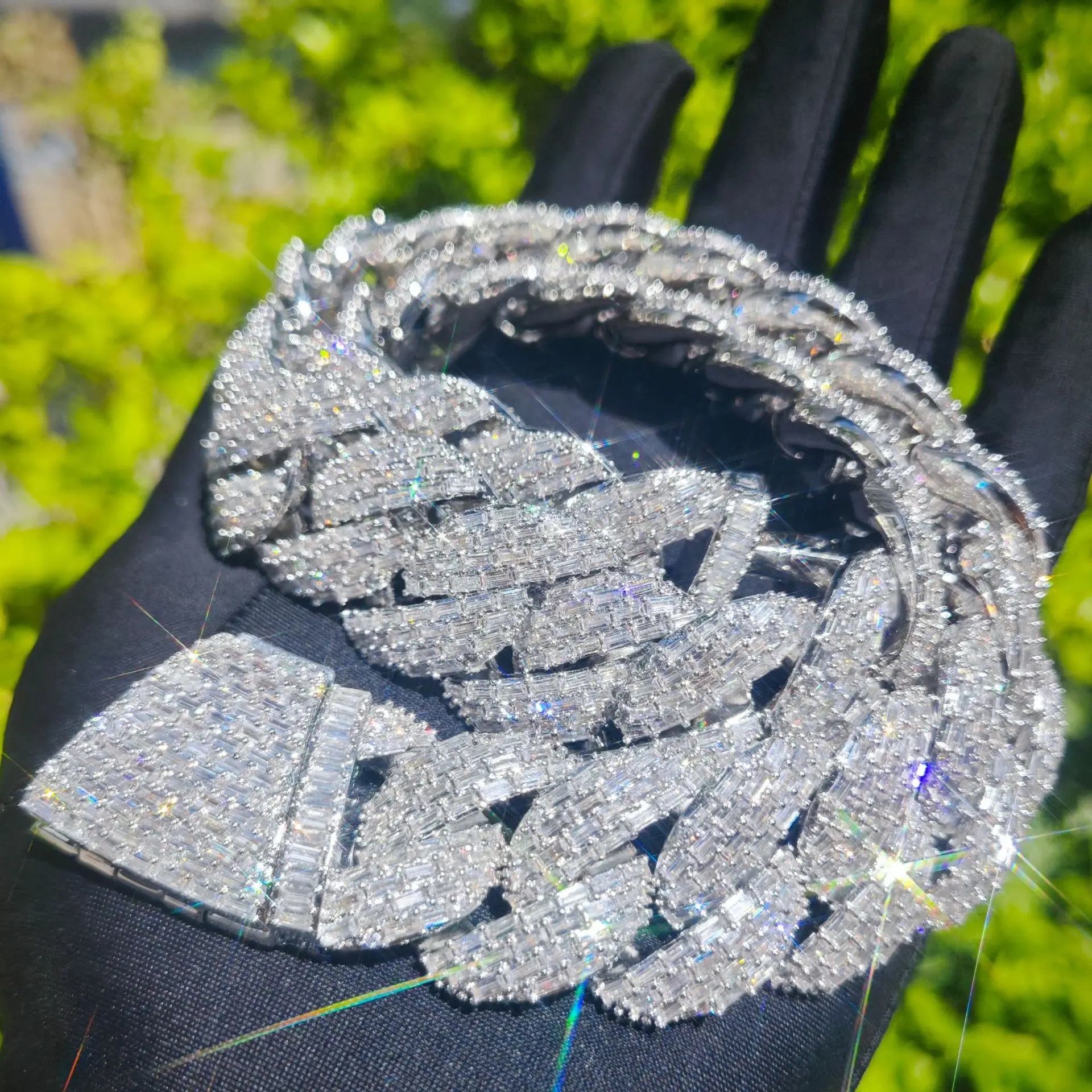 

European and American hip hop T square diagonal buckle crescent design Cuban chain fashion street trend personalized necklace