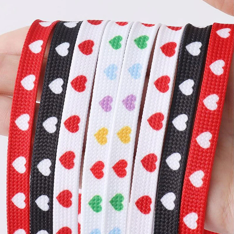 1Pair NEW Unisex Flat High-Quality Shoelace Suitable for A Variety of Shoes Black and White Heart-Print Shoelaces