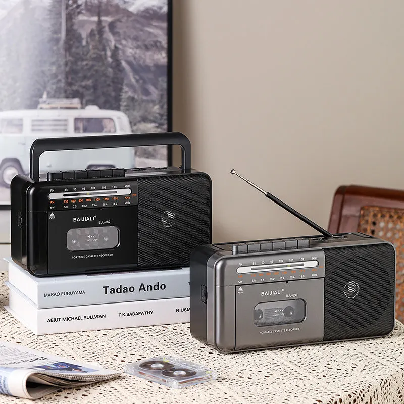 

Кассетный магнитофон с AM FM SW Радио Bluetooth USB TF MP3 Воспроизведение Кассетная запись Разъем для наушников Портативное аудио