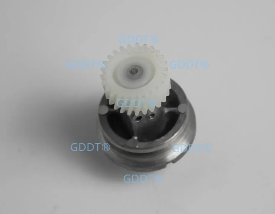 1 Piece LHD V31 V43 V32 V33 MD739296 For Pajero Sport Montero 2th Speedometer Driven Gear For L200 Triton Nativa