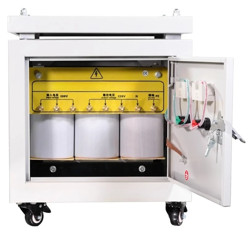 Trasformatore di isolamento a secco trifase