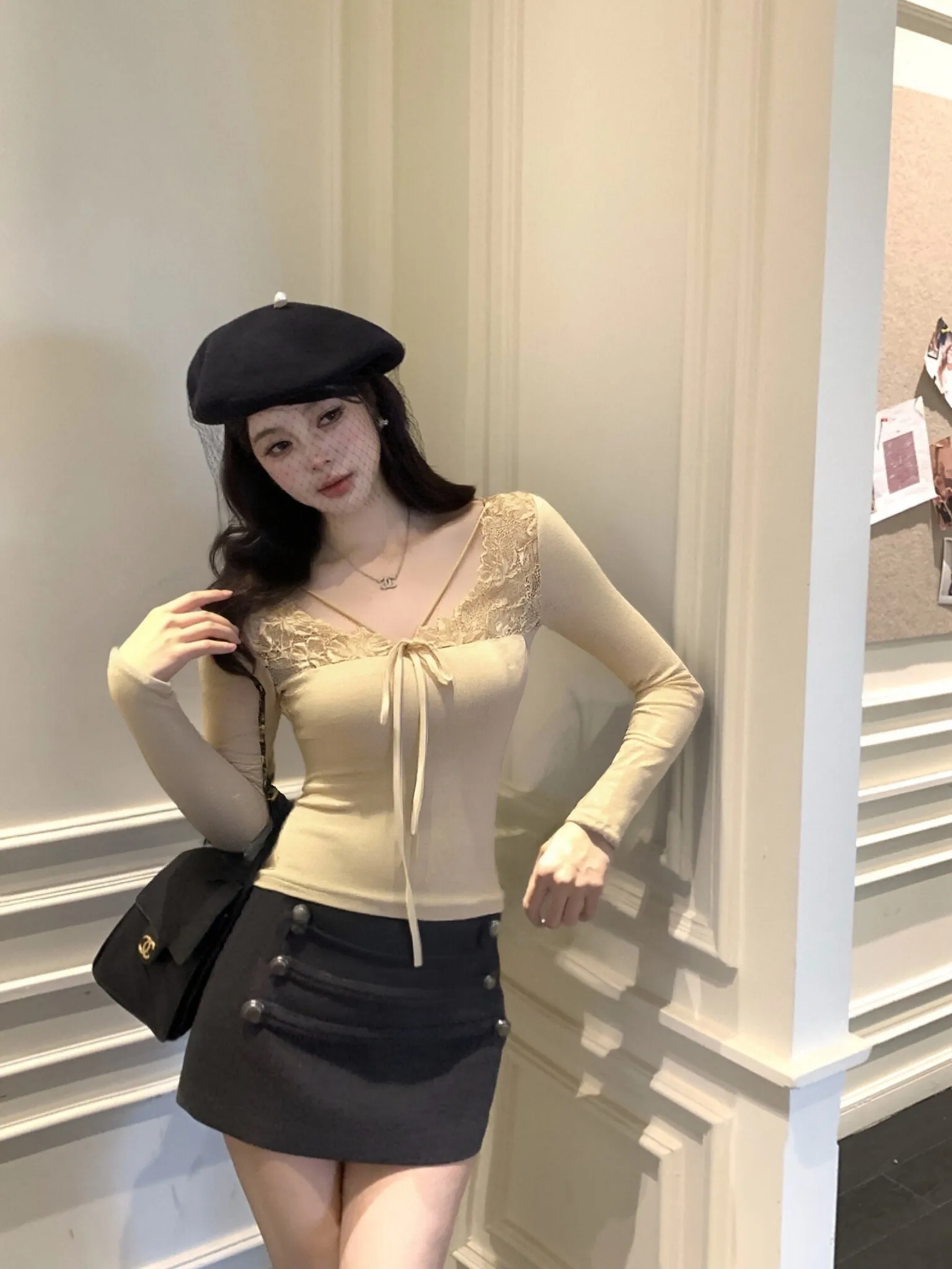 Lace Patchwork V-Neck Long Sleeve T-Shirt Women's Winter Sexy Slim Fit Inner Wear Base Shirt Korean Style Commute Fashion