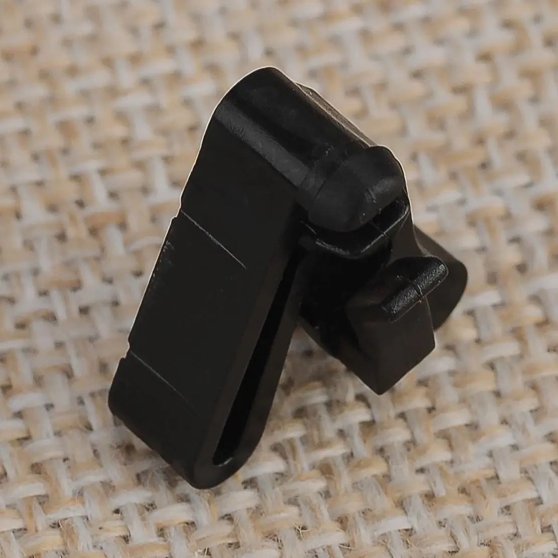 

BPX700010 2 шт. зажим дверцы газового топлива подходит для Land Rover Discovery Series II 1998 1999 2000 2001 2002 2003 2004 черный пластик