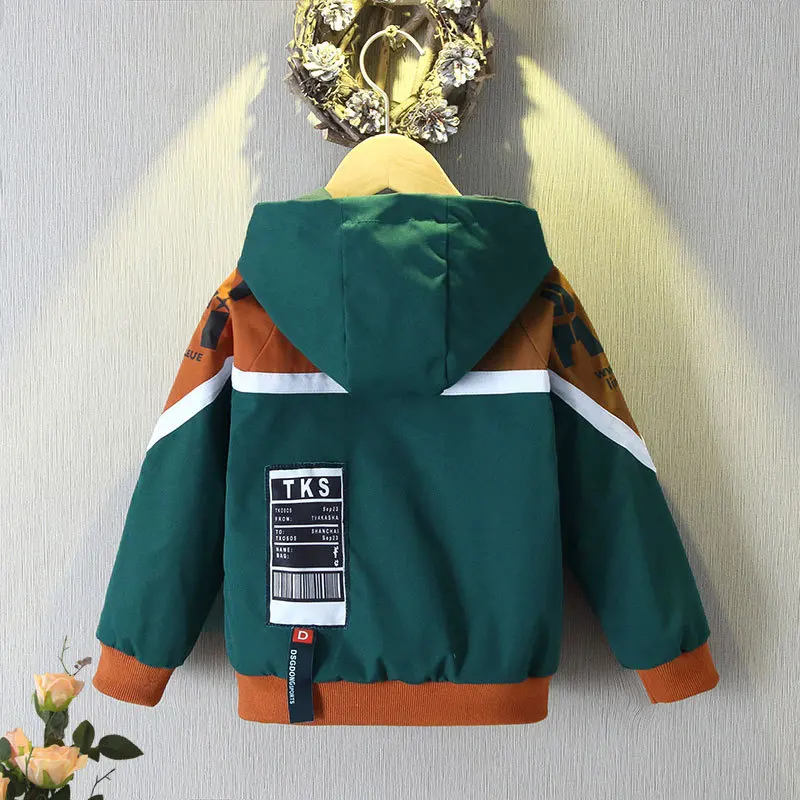 Boy's coat 2024 spring new children's spring and autumn jacket jacket western style big boy zipper shirt Korean version